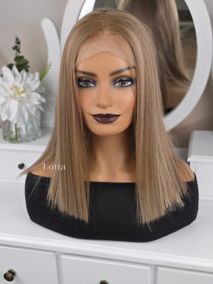 Photo 1759133991879 1